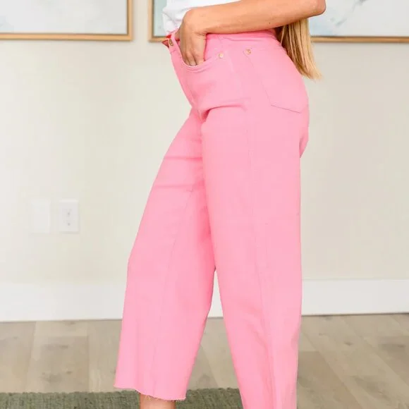 **NWOT**LISA HIGH RISE CONTROL TOP WIDE LEG CROP JEANS IN PINK - Picture 8 of 9
